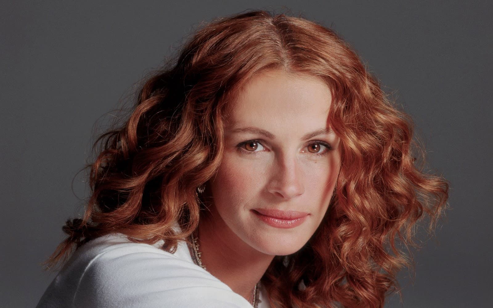 15. Julia Robers