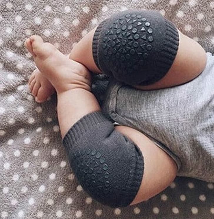 Anti-slip knee socks for safe crawling
