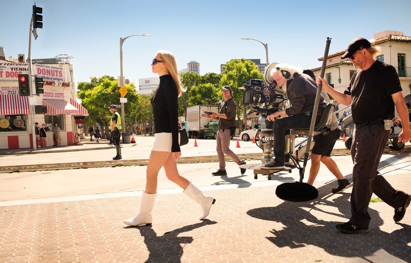 New Pictures for Quentin Tarantino's "Once Upon A Time in Hollywood"