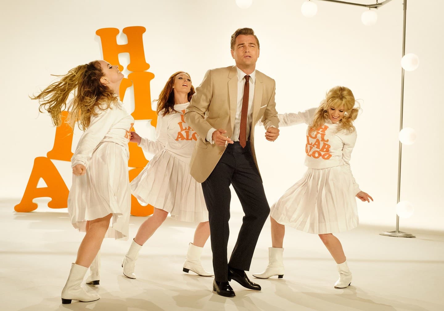 New Pictures for Quentin Tarantino's "Once Upon A Time in Hollywood"