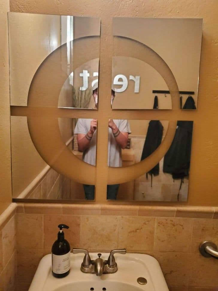A mirror specially designed for you not to see how you look today...