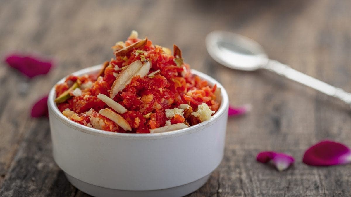 Gajar Ka Halwa – A Simple Indian Dessert with Carrots
