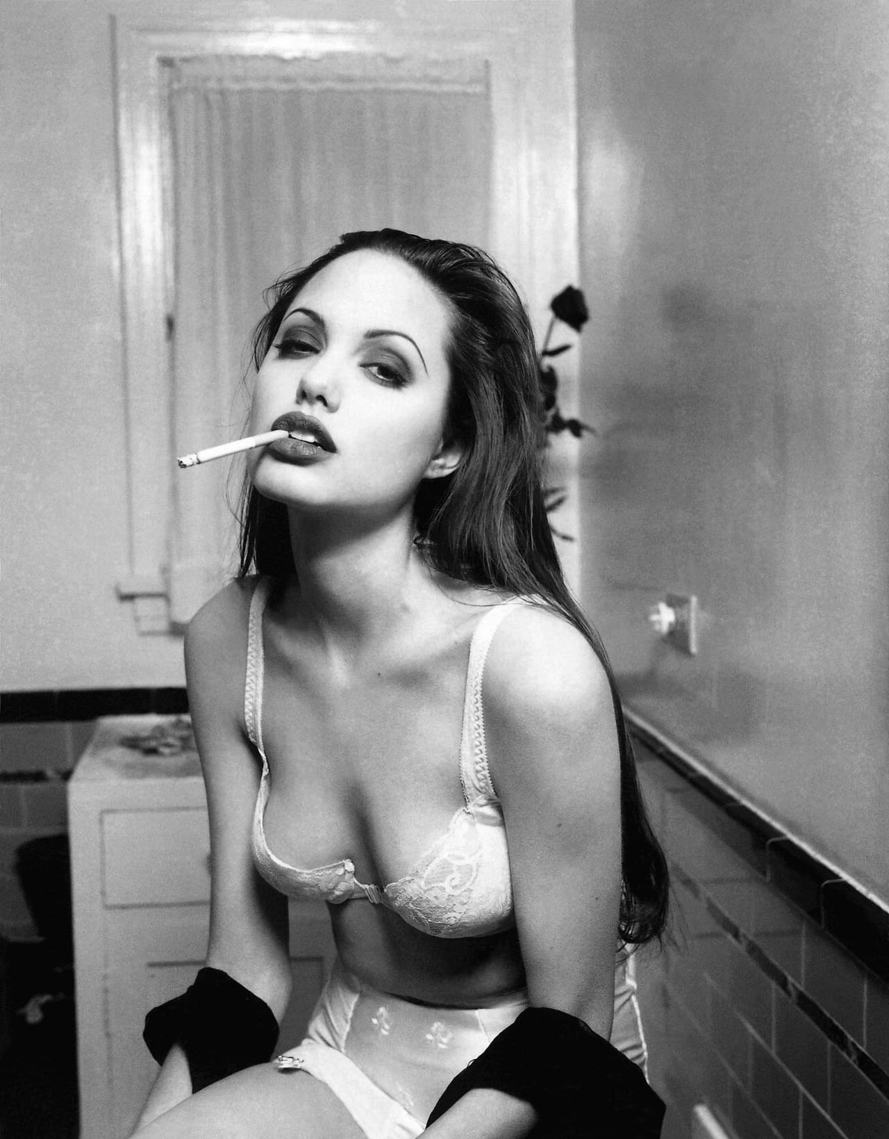 Angelina Jolie