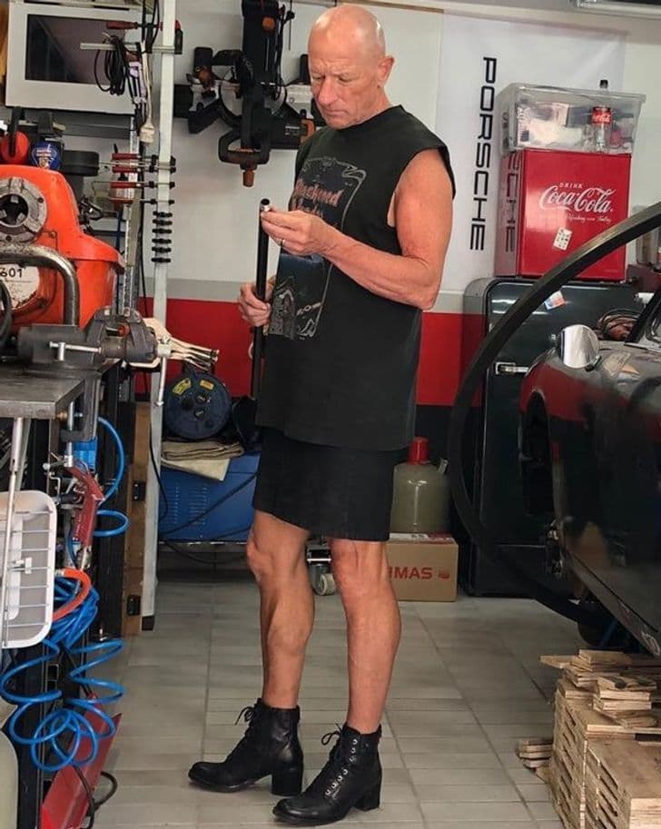 Happily Married Straight Guy Who Loves Wearing High Heels