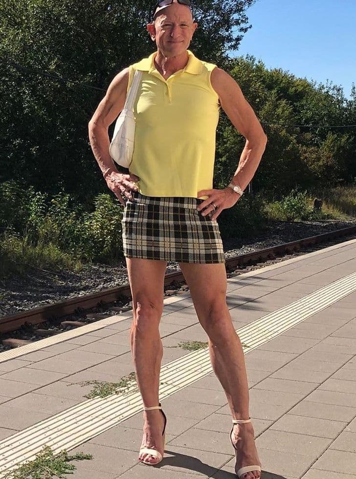 Happily Married Straight Guy Who Loves Wearing High Heels