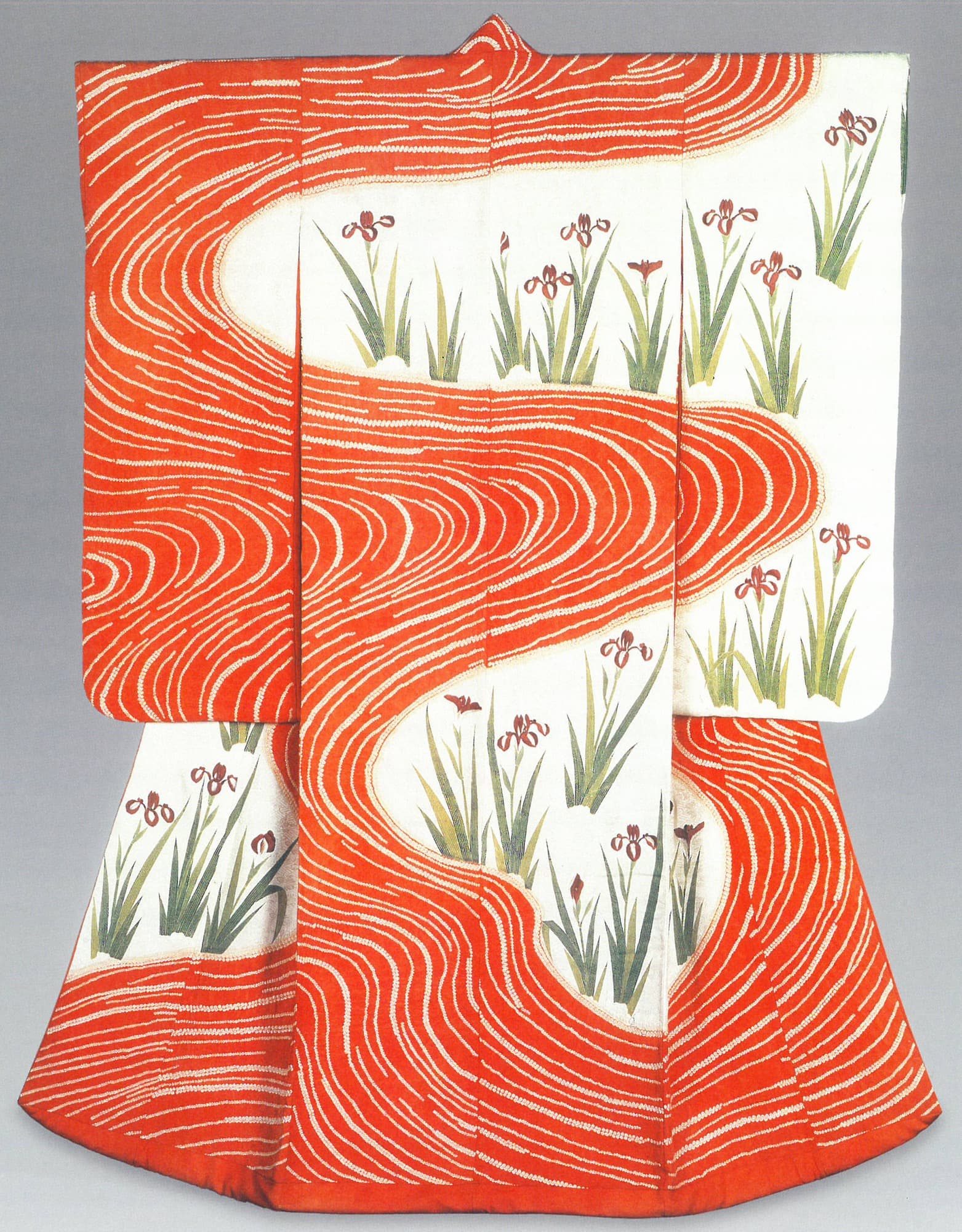 Uchikake | Pattern as a Landscape