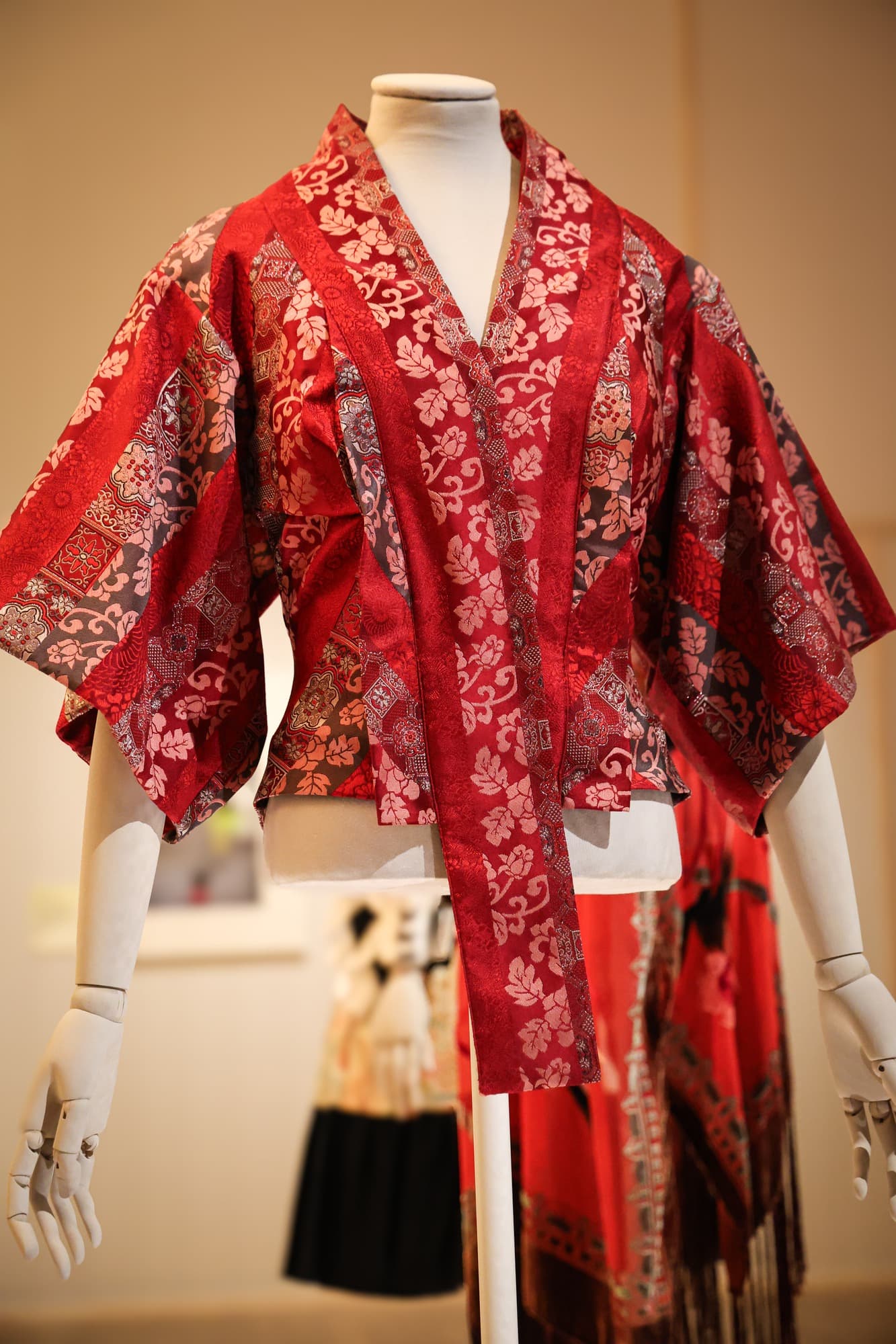 Alexander McQueen | A Kimono Jacket for the Catwalk