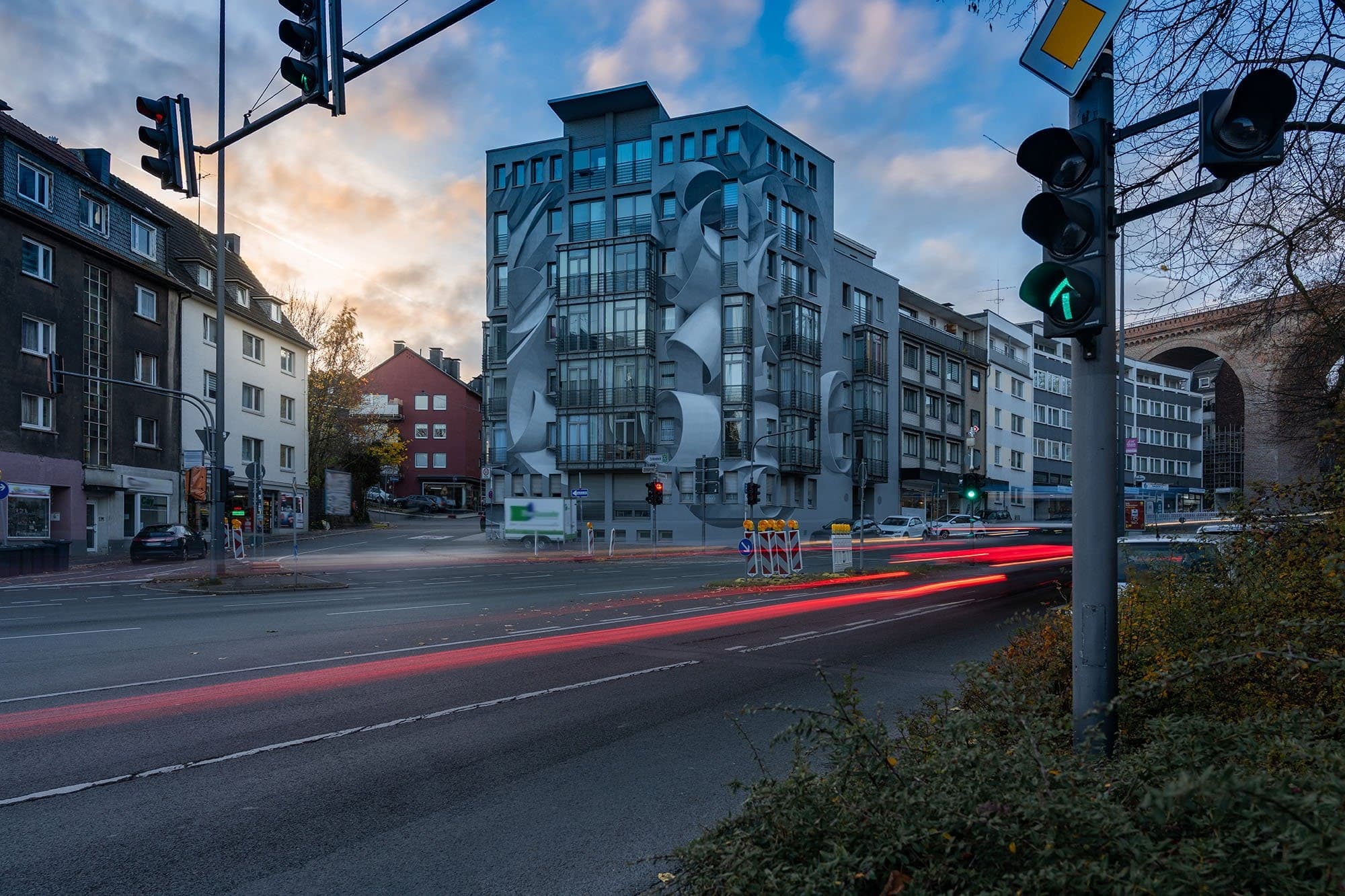 Wuppertal: An Illusion at the Intersection