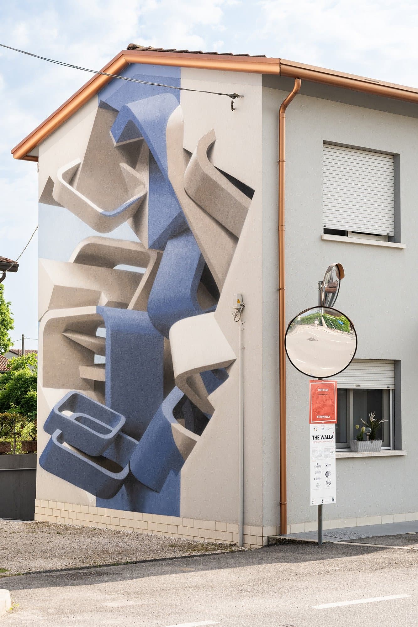 Castelfranco: A Ribbon Down the Corner