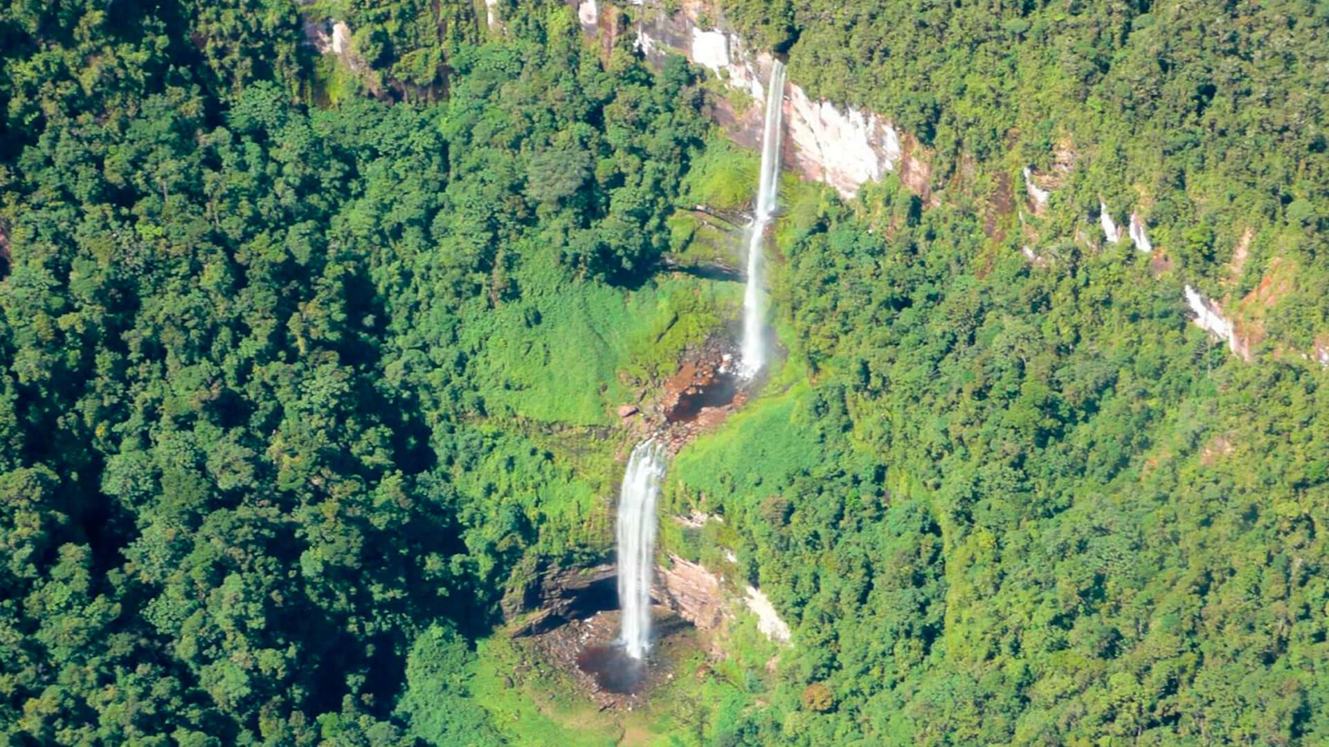 Cataratas las Tres Hermanas, Peru