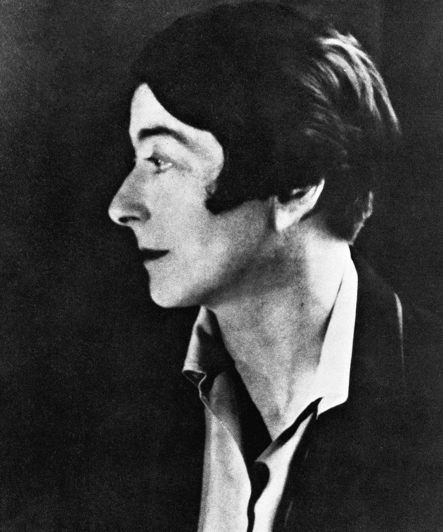 Eileen Gray, archival portrait