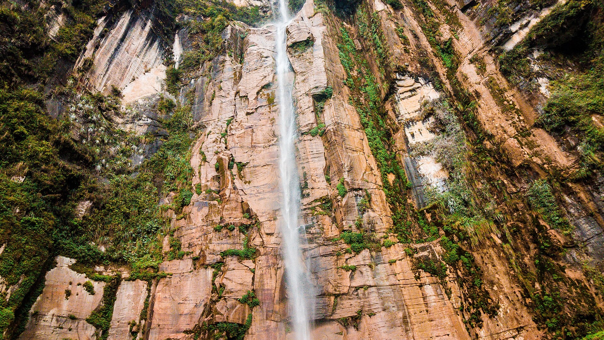 Yumbilla Falls, Peru