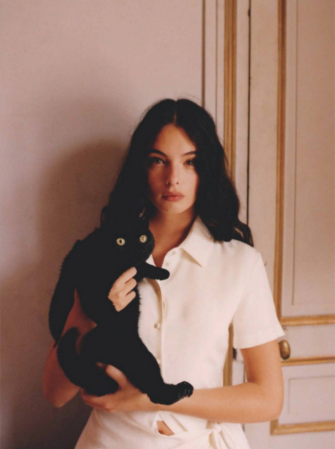 Monica Bellucci s Daughter Deva Cassel Most Beautiful 22 Looks Page 6